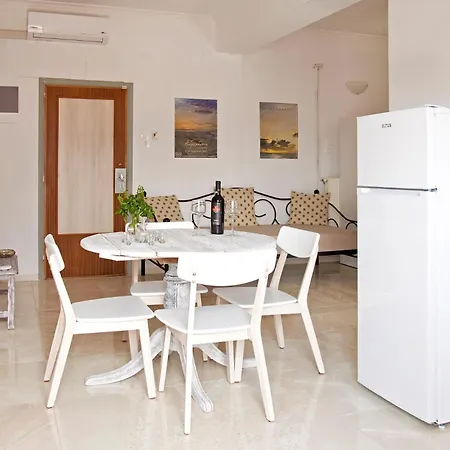 Apartment Mini 2